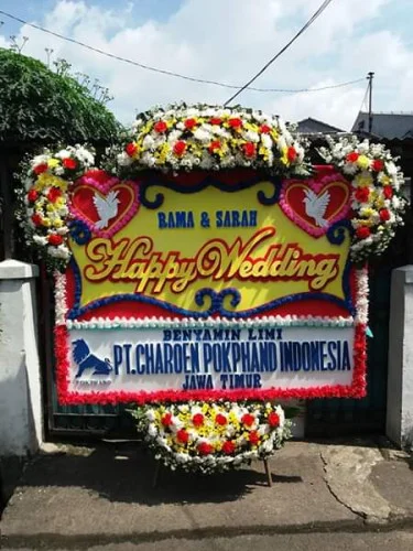 Karangan Bunga Pernikahan